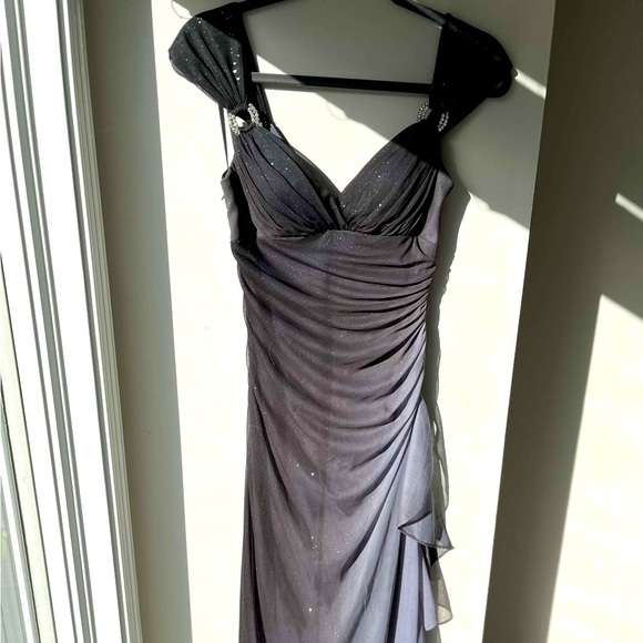 Betsy & Adam Dresses & Skirts - Betsy and Adam Vintage Halter Prom Dress. Ombré shimmer vintage ruffle gown